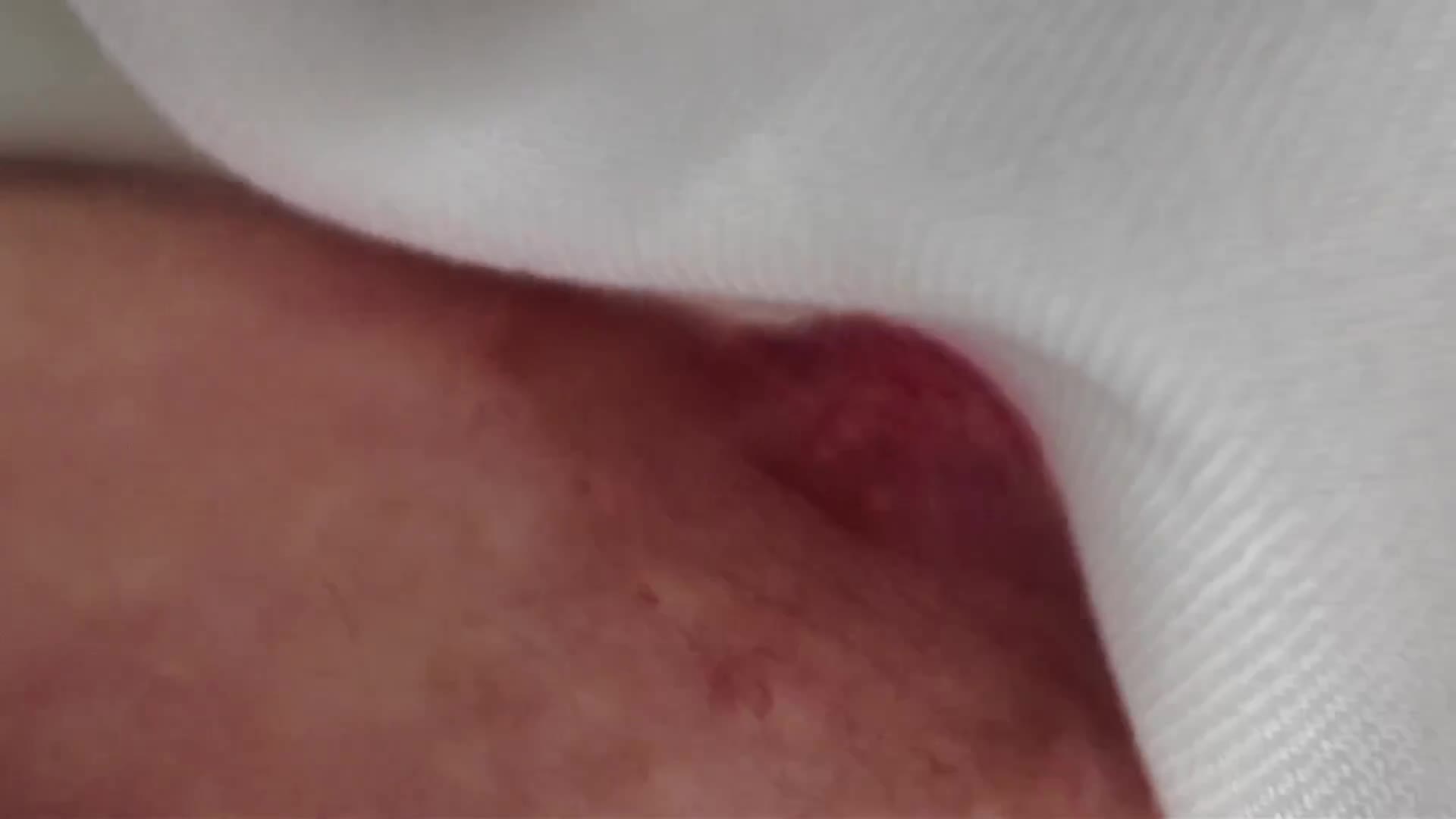 完全穿着内衣角度！使用灵活移动的光纤镜头刺激敏感乳头，即使害羞也会感到兴奋的贫乳美少女2 白皙美乳头的海军制服少女 白姬佳奈 - AV大平台-中文字幕,成人影片,AV,国产,线上看