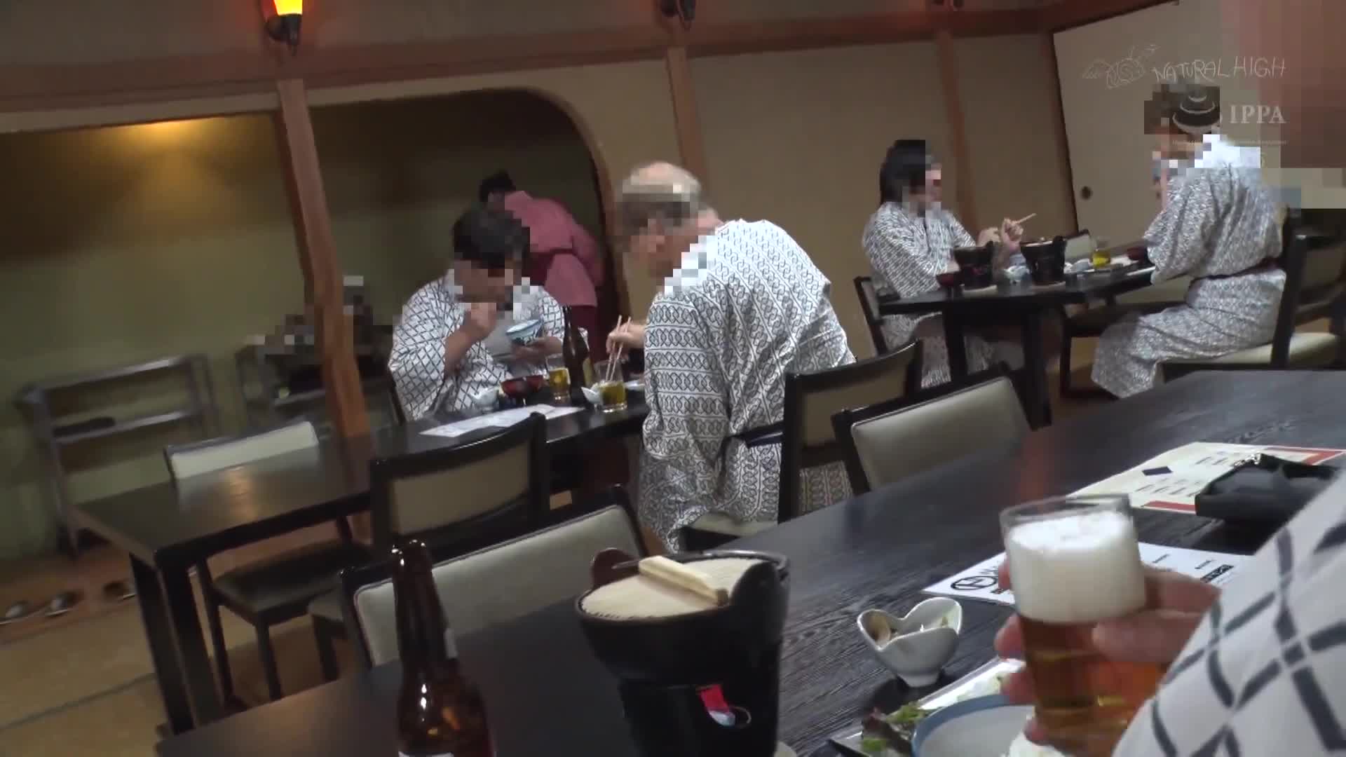 同时开发双孔遥控振动器，羞耻的、拥有美丽臀部的兼职女孩因遥控双重高潮而无法动弹，在极乐中喷涌而出。 - AV大平台-中文字幕,成人影片,AV,国产,线上看