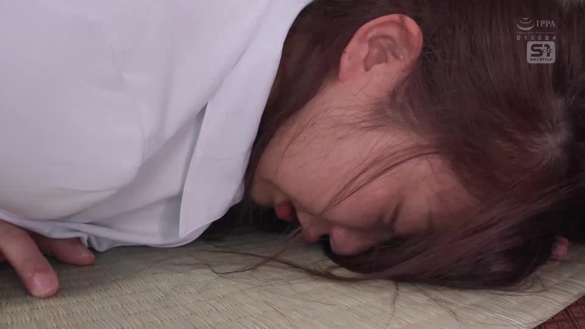 [AI解码版]城市发展的精英女性员工造访异常精力老人居住的破败屋舍...进行地上收购谈判换取的淫荡催情契约 - 川越仁子 - AV大平台-中文字幕,成人影片,AV,国产,线上看