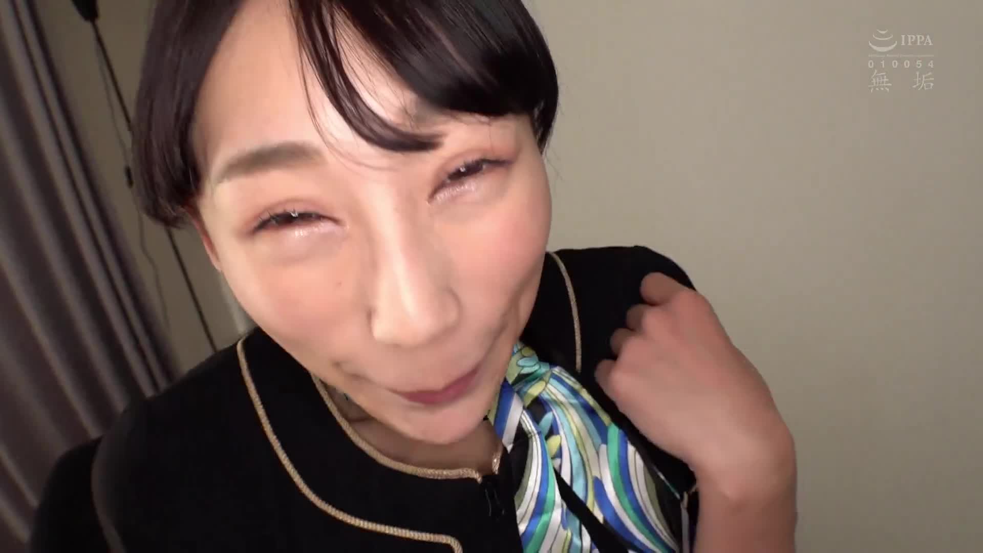 职业制服。想要和工作穿着制服的女孩发生性关系。在美容诊所工作的巨乳美人和变态性爱 白滨果步 - AV大平台-中文字幕,成人影片,AV,国产,线上看