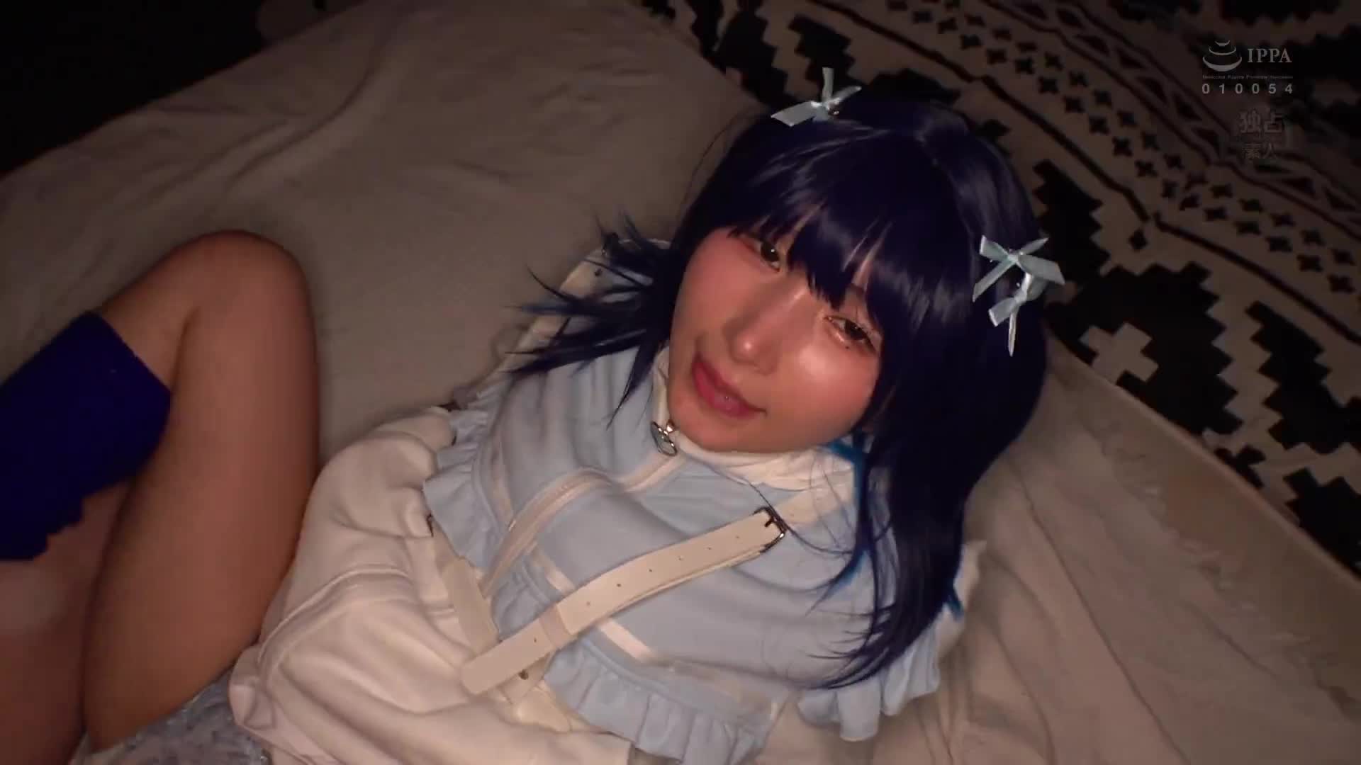 素人AV 143cm ●漂亮脸蛋・杂鱼男・潮水泼溅泼尿 乱交拍摄会！ - AV大平台-中文字幕,成人影片,AV,国产,线上看