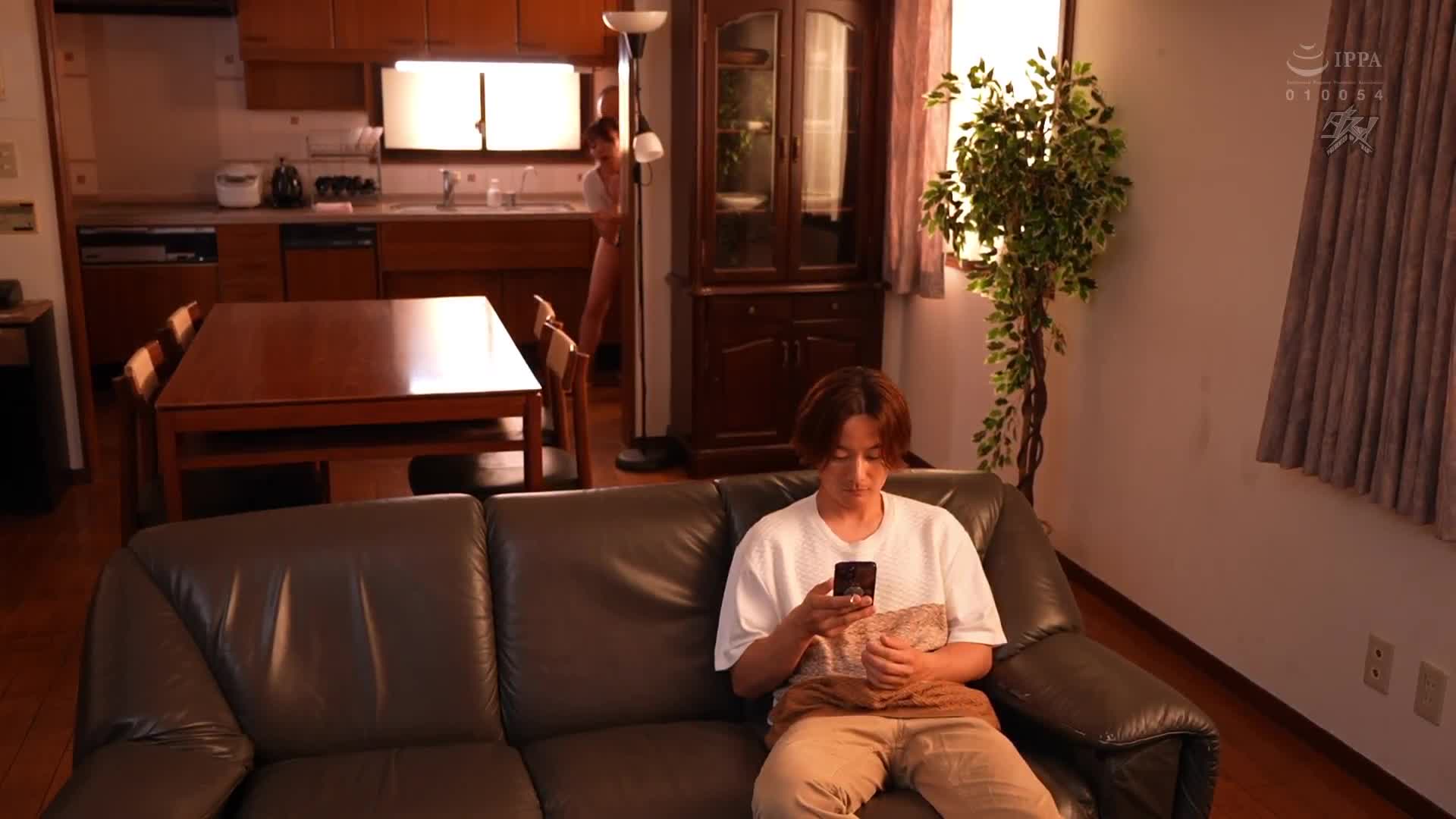 豐滿巨乳過分的女友被我的父親搶走並種植交配壓迫。七海那美 - AV大平台-中文字幕,成人影片,AV,国产,线上看
