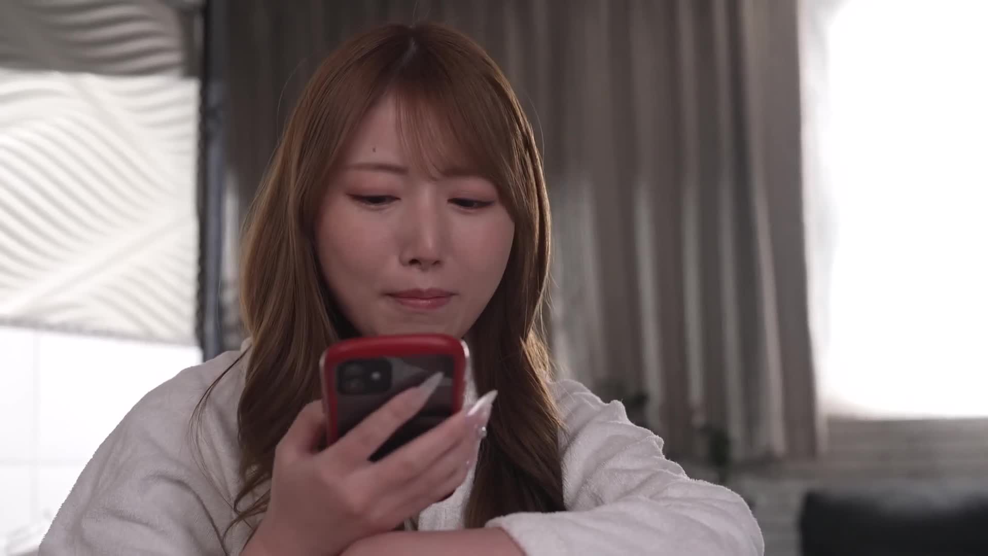 當醒來後，發現旁邊是不和的女同事！？清醒後再一次「續杯SEX」，兩人的性相契合度超神，足以讓人請假的故事 西宮夢 - AV大平台-中文字幕,成人影片,AV,国产,线上看