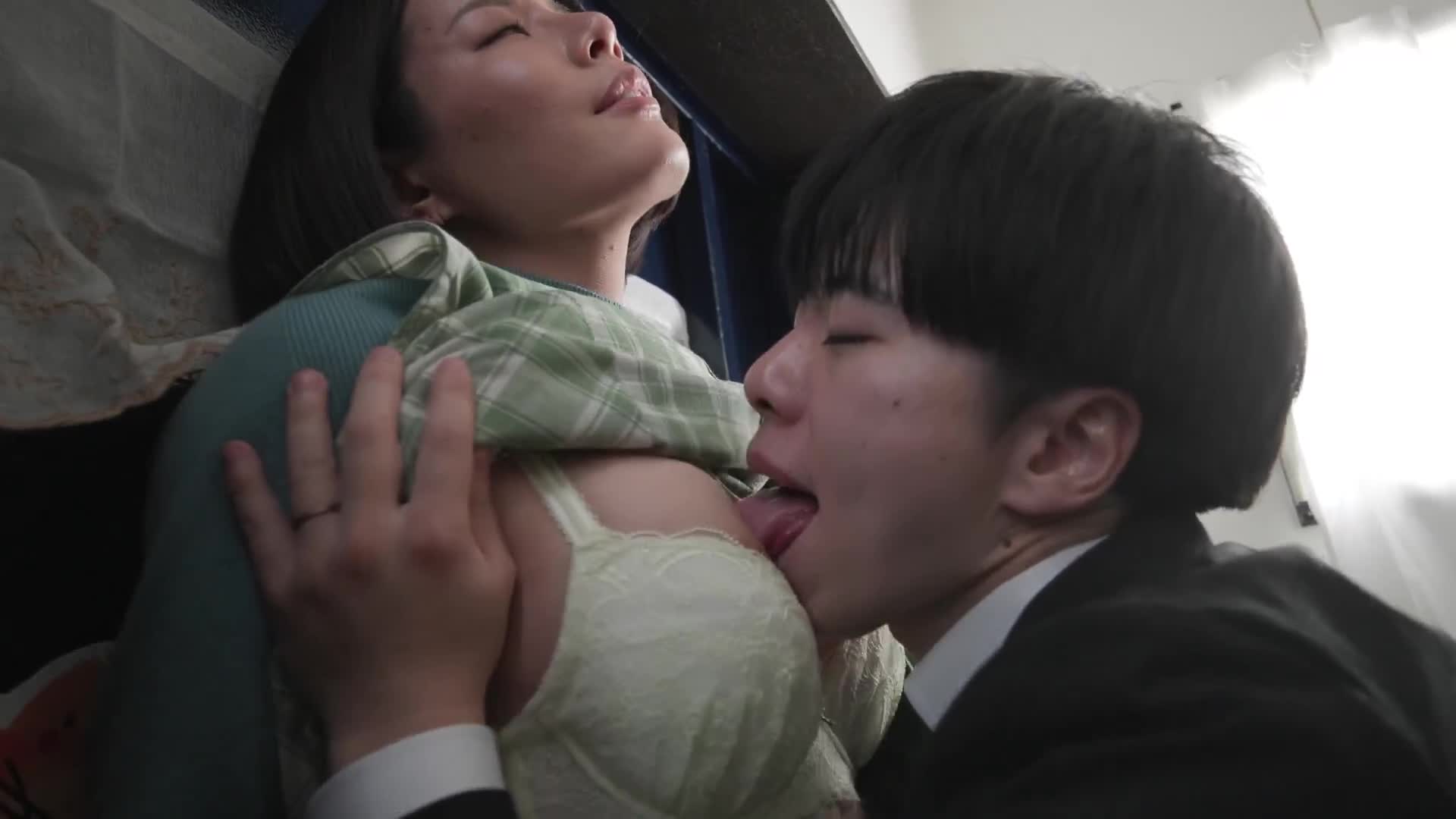妻怀第二胎回娘家，儿子上幼儿园老师到家XXOO不停-都月瑠衣傻眼 - AV大平台-中文字幕,成人影片,AV,国产,线上看