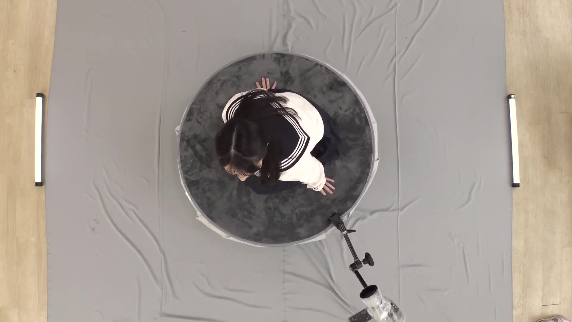 素人综艺 女子○生限定！尿尿世界一周！潮水喷射360度旋转获得10万日元！连续喷射提高感度的未成熟穴穴被成人巨大阴茎连续潮水喷射无法停止！ ！ - AV大平台-中文字幕,成人影片,AV,国产,线上看