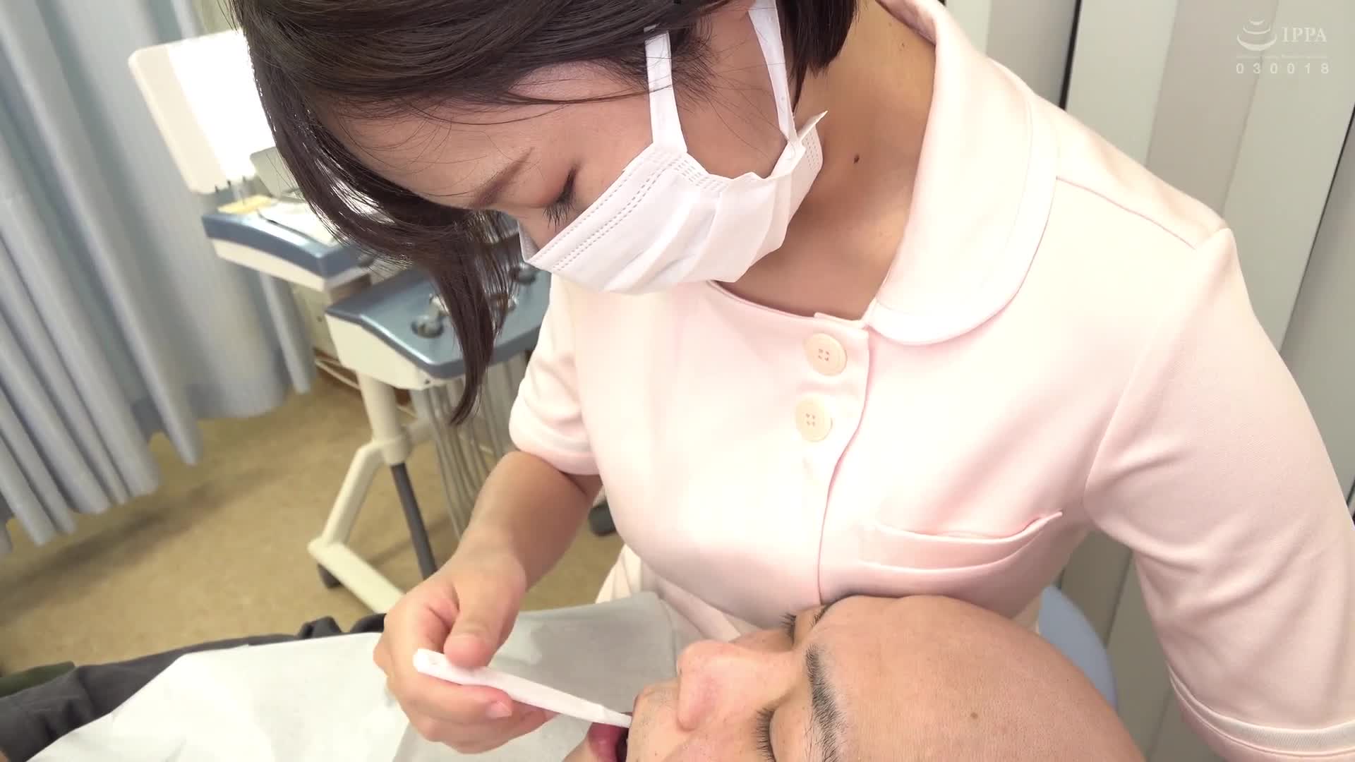 坚信犯的丰满巨乳为诱惑，在该诊所工作的牙科卫生师 - AV大平台-中文字幕,成人影片,AV,国产,线上看